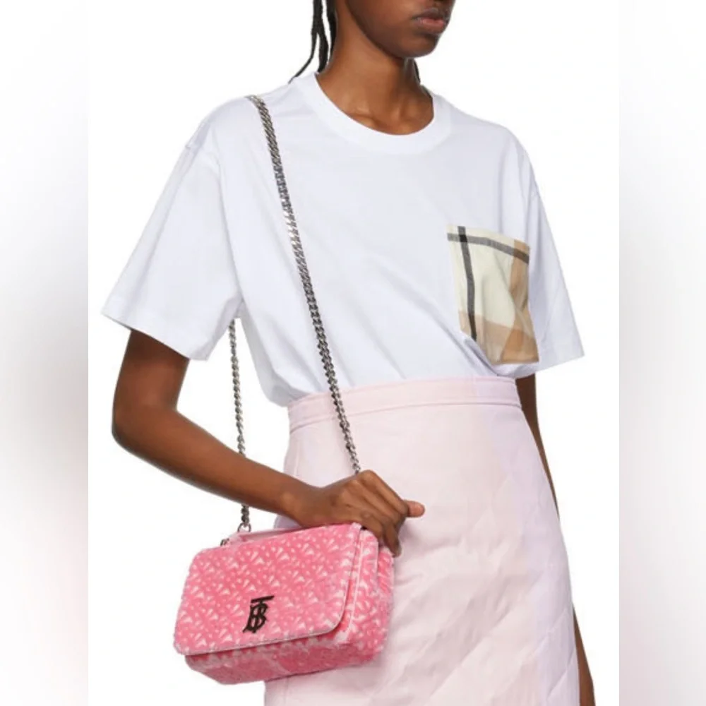 Burberry Pink Crossbody Bag with Monogram Design - Picture 3 of 15